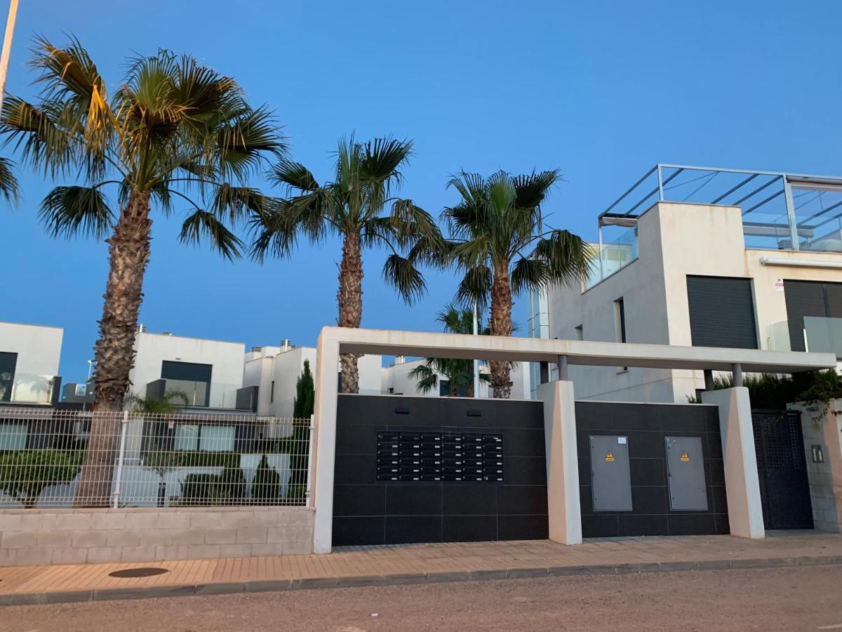 Punta Prima Villa 3 bedrooms&solarium sea view Torrevieja Esterno foto