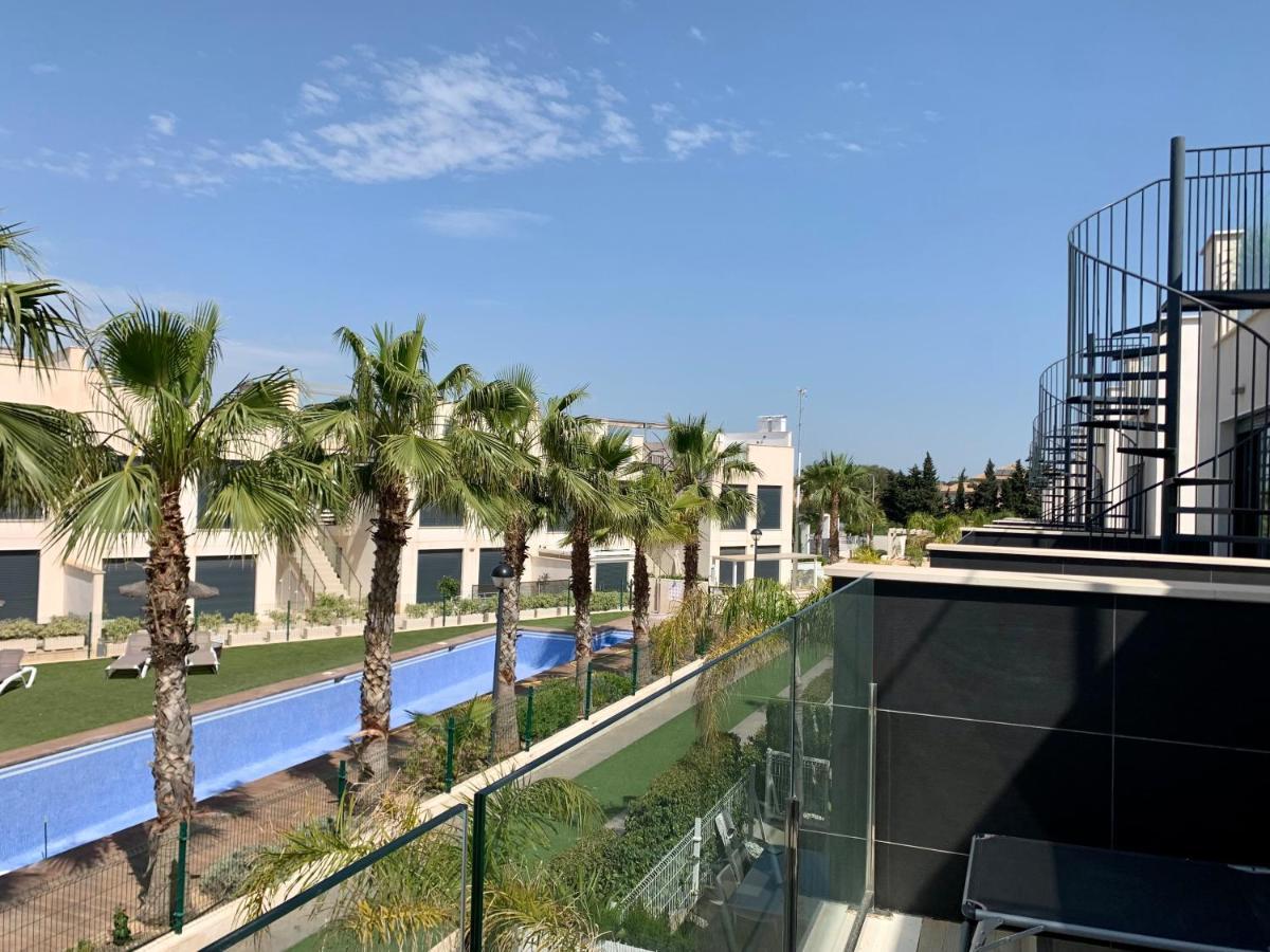 Punta Prima Villa 3 bedrooms&solarium sea view Torrevieja Esterno foto