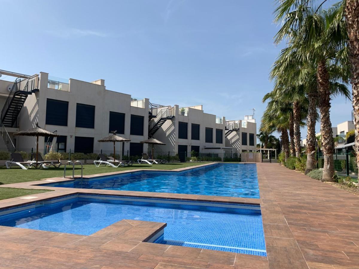 Punta Prima Villa 3 bedrooms&solarium sea view Torrevieja Esterno foto